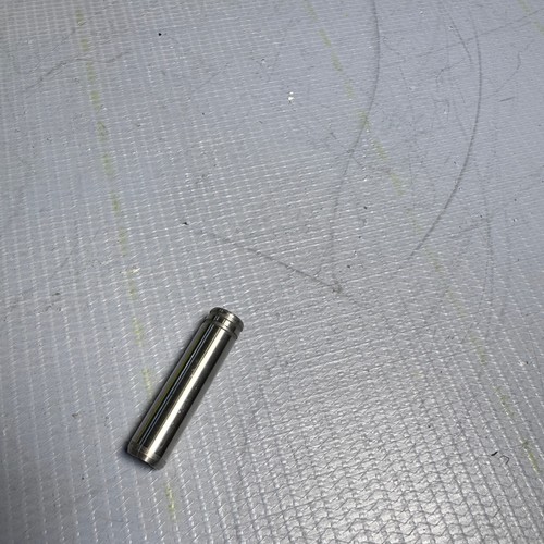 Valve guide fits - guide,